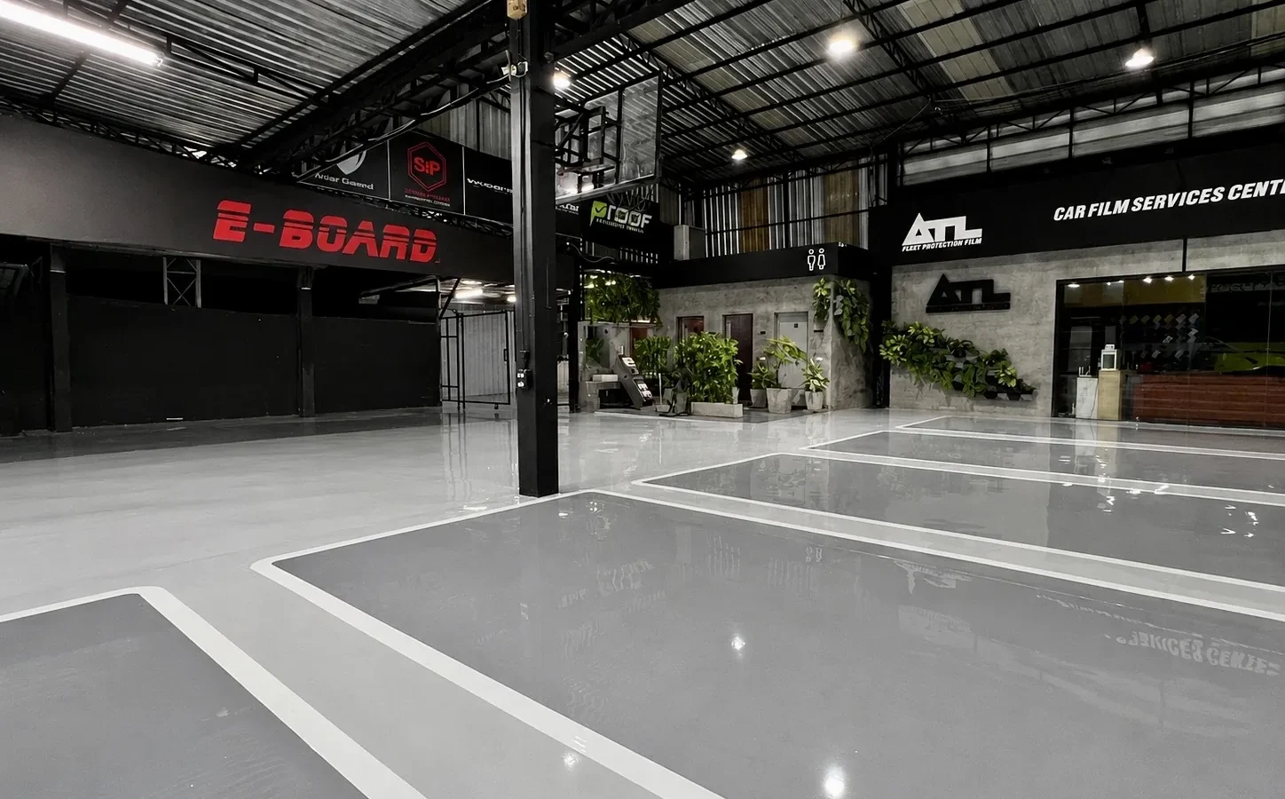 งานพื้น Epoxy ภายในพื้นที่ใช้งาน