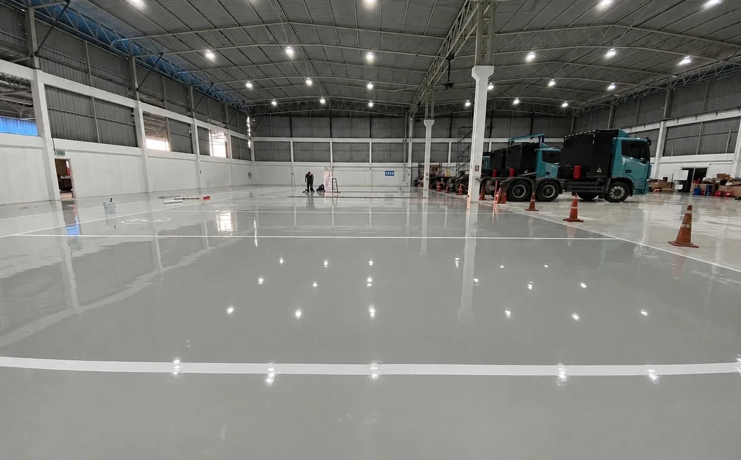 งานพื้น Epoxy ภายในพื้นที่ใช้งาน